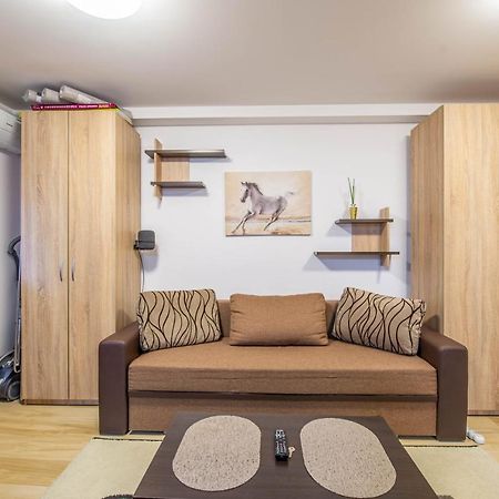 Chiajna Studio Residence Militari M5 מראה חיצוני תמונה